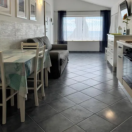 Maria Apartment *